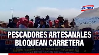 🔴🔵Tacna Pescadores artesanales bloquean carretera ante invasión de barcos chinos en el mar peruano [upl. by Deyes]