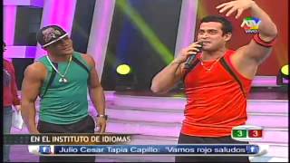 COMBATE La Pantera Zegarra y Christian Dominguez hablan en ingles 210613 [upl. by Yelkao]