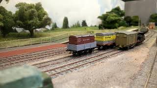 2FS model railway quotFreshwaterquot at the Andover exhibition 2017 [upl. by Nnaul342]