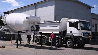 Tipper or mixer on one truck Wechselsystem [upl. by Dunaville]