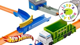 Cars  Hot Wheels Trash Basher Playset  Fun Toy Cars [upl. by Akinor]