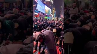 taraweeh in time square new york [upl. by Hadlee417]