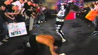 La Parka wmv [upl. by Ayouqat]