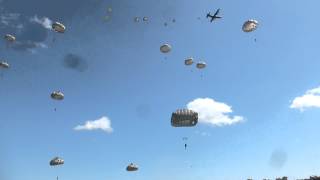 Parachutage la Fière 2014 [upl. by Lippold]