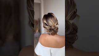 Penteado COQUE BAIXO em CABELO CURTO  👉🏻 Link nos comentários [upl. by Jeth]