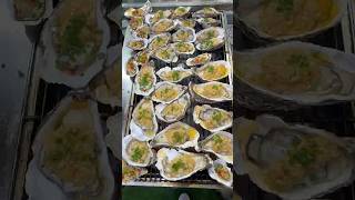 Fresh and Yummy烤生蚝Roasted oysters streetfood food [upl. by Cherlyn]