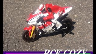 RC Motorcycle Kyosho Miniz Moto Racer 鋭い走り・操作性 Good  rcfcozy [upl. by Gelhar]