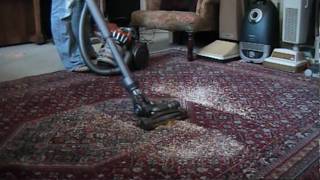 Dyson DC22 Allergy  Turbinehead Surface Litter Demo [upl. by Yrrat687]