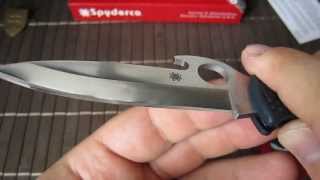 Spyderco Endura 4 Emerson [upl. by Aihseuqram]