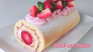 Roulé aux fraises facile et gourmand [upl. by Sucy]