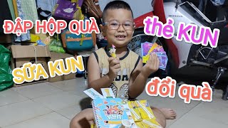 Đập hộp quà sữa KUN amp sưu tầm thẻ KUN đổi quà suakun gauandmiufamily [upl. by Adriel261]