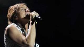 Gianna Nannini  Fotoromanza Live Amiche per lAbruzzo  San Siro HQ [upl. by Adaval224]