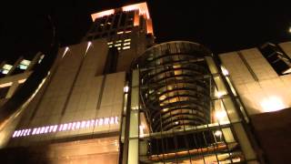 夜の大阪茶屋町アプローズタワー前 Chayamachi Applause Tower in Osaka [upl. by Manouch260]