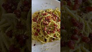 Spaghetti al pistacchio e alla pancetta affumicata chef pistacchio pasta spaghetti pancetta [upl. by Nelo]