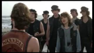 Escena Final de The Warriors Español [upl. by Akenet]