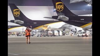 How to complete your Commercial Invoice step by step when shipping internationally with UPS [upl. by Almira163]