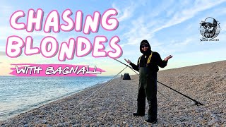 Chasing Blondes With Tom Bagnall on Chesil Beach  Fishing With Wayne 🎣 [upl. by Emorej]