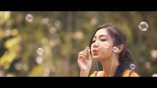 EMONI BALI  Harmoni Nada Cinta Official Music Video [upl. by Niwrud]