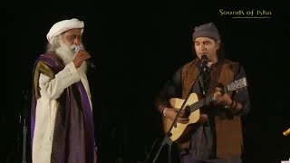 Sadhgurus Duet with Mohit Chauhan  quotShiv Kailasho ke Wasiquot [upl. by Sibylla837]