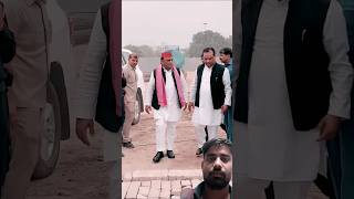 Mulayam singh yadav samajwadipath dimpleyadav mulayam dance samajwadiparty [upl. by Wayolle603]