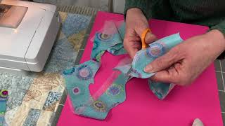 Learn turnededge quilt appliqué  the easy way Beginners welcome [upl. by Adlecirg]