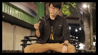 Balisong Freestyle walk in town Palembang [upl. by Amarette]