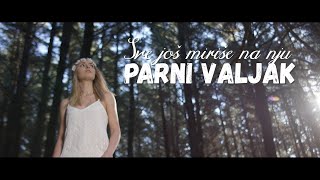 Parni Valjak  Sve još miriše na nju Official lyric video [upl. by Cosette]