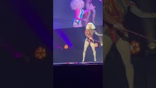 Trixie and Katya tour stop in Seattle trixie katya trixieandkatya [upl. by Laryssa]