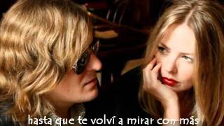 Sábado  Christina Rosenvinge y Nacho Vegas letra [upl. by Sullivan762]