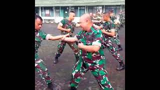 Pak Tentara  Prajurit TNI LATIHAN BELA DIRI shorts Kodim 0607 Kota Sukabumi [upl. by Elenahc]