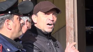 Aversa CE  Clan dei Casalesi imponevano vigilanza 12 arresti 2 150114 [upl. by Nileuqay618]