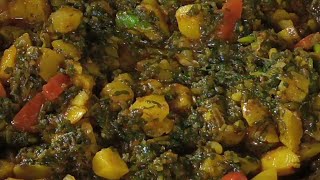 आलू पालक की स्वादिष्ट सब्जी Aloo palak ki sabji  आलू पालक की साग  Aloo palak recipe [upl. by Wood400]