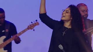 Medley  Farás outra vez  Alpha and Omega  Elevation Worship amp Israel Houghton [upl. by Talanian73]