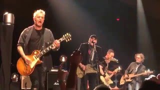 Surrender Cheap Trick Cover  Pearl Jam at MSG 5216 with Rick Nielsen of Cheap Trick [upl. by Aniret]