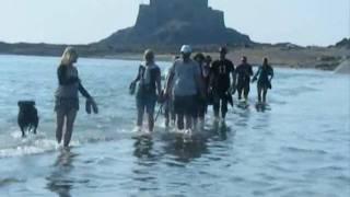 Grandes marées SaintMalo Submersion du passage du grand bé [upl. by Dett]