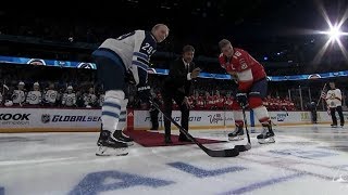 Teemu Selänne gets thunderous ovation in Finland [upl. by Brindell]