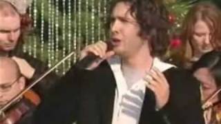 JOSH GROBAN  SILENT NIGHT DISNEY XMAS PARADE 251207 [upl. by Dew255]