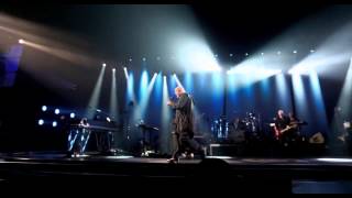 Peter Gabriel  Sledgehammer Live Back to Front Tour  London [upl. by Idner470]