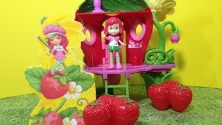 Strawberry Shortcake Berry Bitty Clubhouse Hasbro Review [upl. by Adrian]