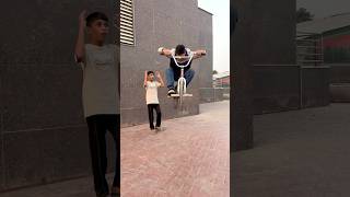 Baccho ko bmx cycle bohot pasand hoti hai😍👌 ytshorts irfanbmx bmxtricks viral foryou talent [upl. by Nnaeinahpets942]