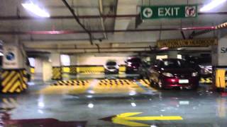 EDSA ShangriLa Basement Parking by HourPhilippinescom [upl. by Aila]