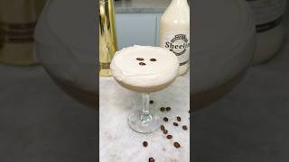 White chocolate espresso martini cocktail espresso coffee chocolate [upl. by Namyac]