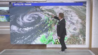 A bomb cyclone left thousands without power in the Pacific Northwest Heres what that is [upl. by Tillo]