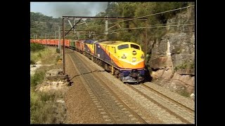 Australian streamliner diesel locomotives  LVRF train no4168  Cowan bank  early 2000s [upl. by Mauldon]