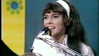 Karen Carpenter  DrummerSinger [upl. by Eadwine]