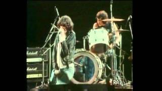 Ramones  Sheena Is A Punk Rocker live Rome 1980 [upl. by Ronal]