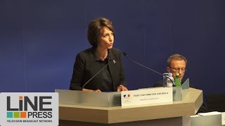 Conférence de presse de Marisol Touraine sur lépidémie Ebola  Paris  France 10 octobre 2014 [upl. by Dammahom]