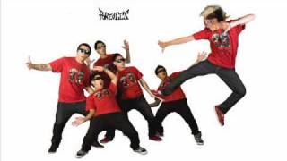 Poreotics  Yeah [upl. by Ilehs263]