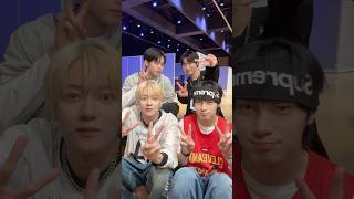 🦙🐧🐶🦖 OMEGAX 오메가엑스 JAEHAN 재한 HANGYEOM 한겸 HYUK 혁 YECHAN 예찬 shorts [upl. by Yllut]