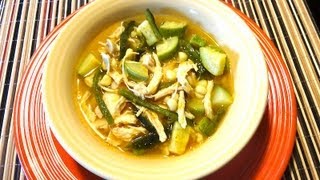 Sopa de Pollo con Elote y Calabacitas [upl. by Araz]